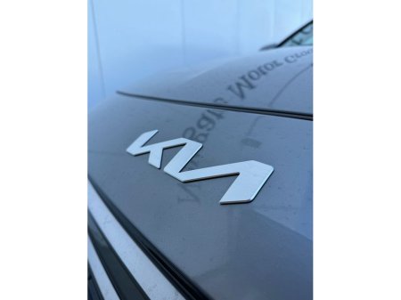 2024 Kia Niro HEV K3 5DR Auto €33,888 thumbnail