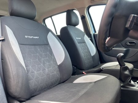 2016 Dacia Sandero Stepway - thumbnail 5