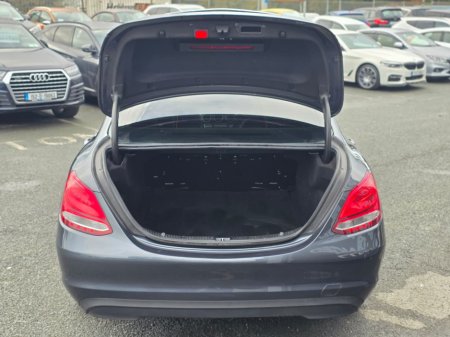 2016 Mercedes-Benz C Class C SERIES D SE 4DR AUTO €18,950 thumbnail