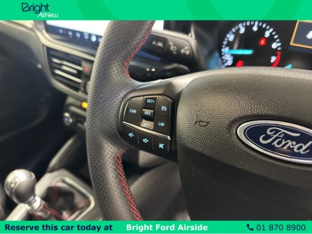 2024 Ford Focus 1.0L ECO ST-LINE 125PS M €28,950 thumbnail