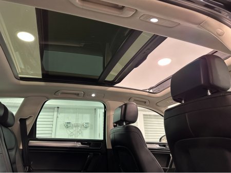 2015 Volkswagen Touareg CV 3.0 TDI 262BHP V6 5DR AUTO VW/AUDI SPECIALISTS WWW.DENISDARCYCARS.IE €20,950 thumbnail