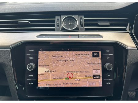 2019 Volkswagen Passat - thumbnail 22