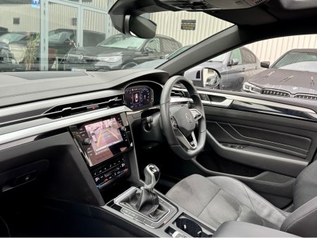 2024 Volkswagen Arteon R-LINE 2.0 TDI MANUAL 6SPEED FWD 150HP 5DR €44,950 thumbnail