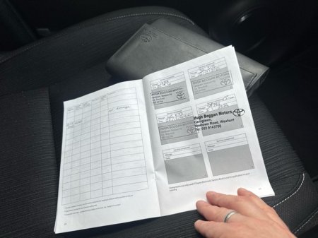 2020 Toyota Hilux - thumbnail 11