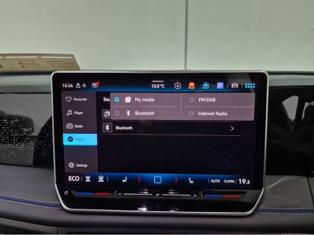 2025 Volkswagen Tiguan 1.5TSi PHEV R-LINE AUTOMATIC **ONE OWNER / NEW MODEL / APPLE CARPLAY / ADAPTIVE CRUISE CONTROL / BLIND SPOT ASSIST / HEATED & MASSAGE FRONT SEATS / HEATED STEERING WHEEL / WIRELESS PHONE CHARGING** €50,900 thumbnail