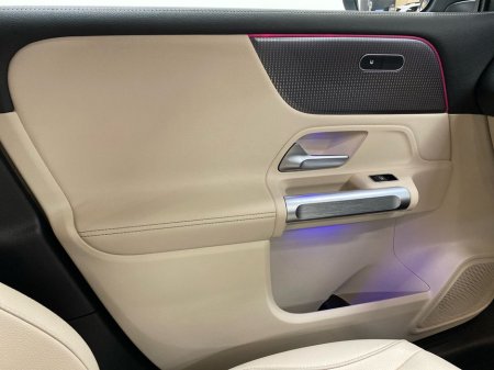 2023 Mercedes-Benz EQB - thumbnail 17