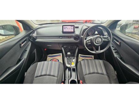 2017 Mazda Mazda2 - thumbnail 25