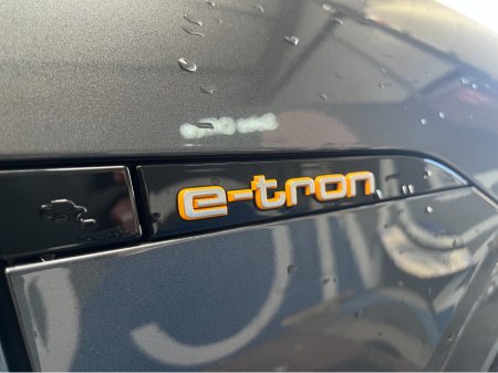 2021 Audi e-tron - thumbnail 10