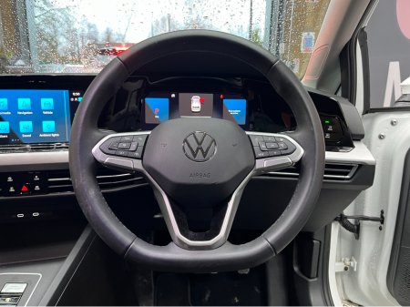 2024 Volkswagen Golf €32950 2024 VOLKSWAGEN GOLF 2.0 TDI ACTIVE ADVANCE PLATINUM ED 2.0 AUTOMATIC / CRUISE CONTROL / REVERSE CAMERA / HEATED SEATS / AMBIENT LIGHTS €32,950 thumbnail