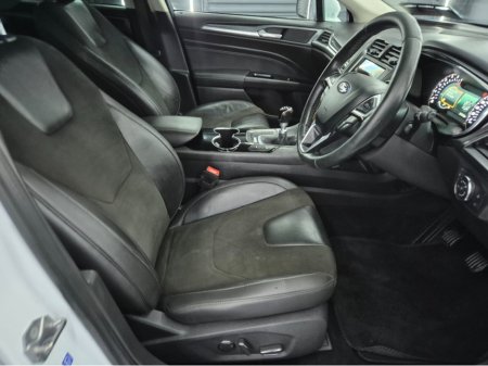 2017 Ford Mondeo - thumbnail 6