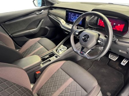 2022 Skoda Octavia - thumbnail 6