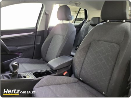 2024 Volkswagen Golf - thumbnail 5