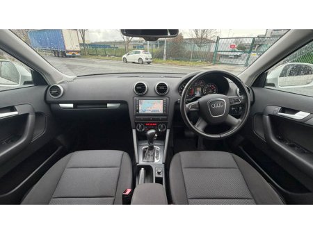 2010 Audi A3 - thumbnail 13