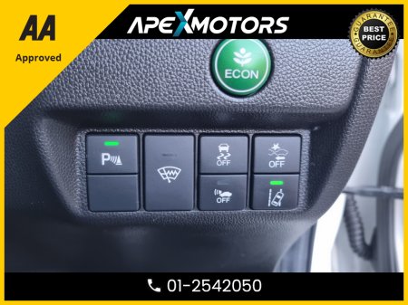 2018 Honda Fit FINANCE ARRANGED * NEW NCT OCT-27 * AUTOMATIC * IMMACULATE * ANDROID AUTO * APPLE-PLAY * COLOUR REVERSE CAMERA * ALLOYS * MOST RELIABLE * STAMPED SERVICE HISTORY * AA APPROVED * 101 SAFETY CHECKLIST €11,949 thumbnail