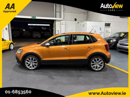 2016 Volkswagen Polo Cross Model 1.2 7 Speed DSG Automatic. AA APPROVED // FINANCE & NATIONWIDE DELIVERY AVAILABLE // SIMI DEALER thumbnail