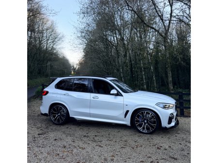 2020 BMW X5 2020 (201)  BMW X5 45E MSPORT 390BHP **REAR SCREEN €52,999