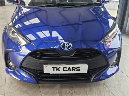 2021 Toyota Yaris - thumbnail 6