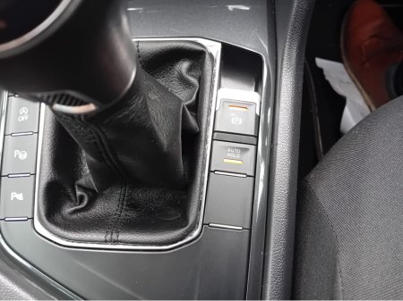 2019 Volkswagen Tiguan - thumbnail 25