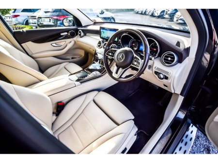 2022 Mercedes-Benz GLC Class - thumbnail 9