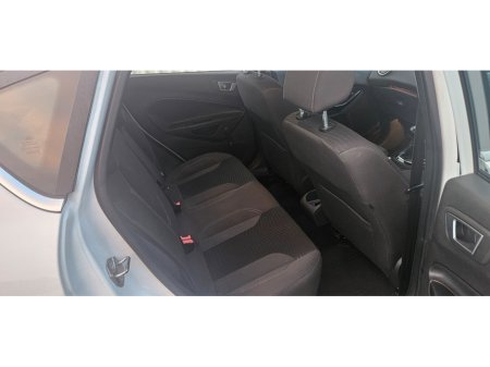 2016 Ford Fiesta ZETEC TURBO 1.0 eco 100 low miles €8,750 thumbnail