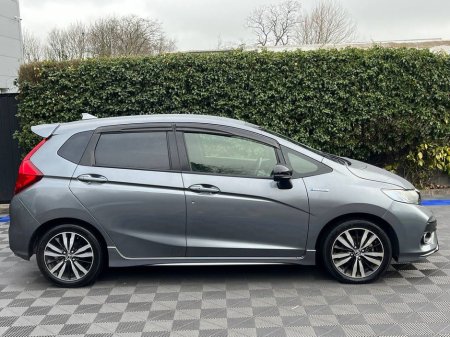 2017 Honda Fit - thumbnail 2