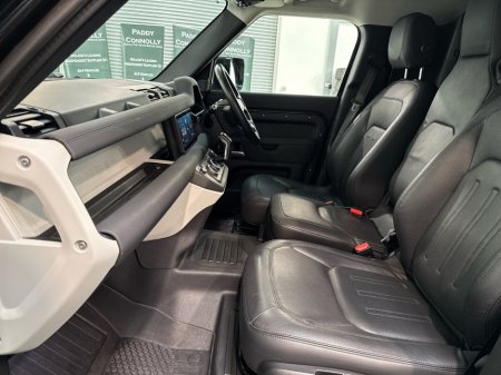 2021 Land Rover Defender - thumbnail 16