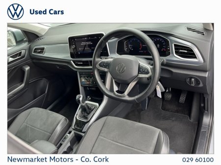 2023 Volkswagen T-Roc - thumbnail 11