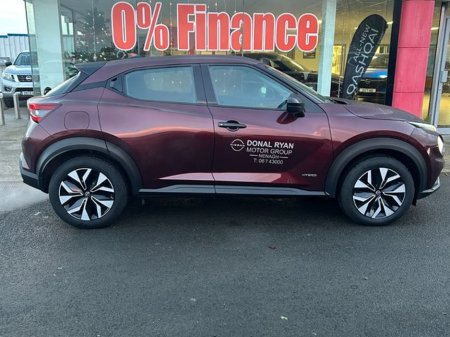 2025 Nissan Juke 1.6hyb SV MY24 €33,900