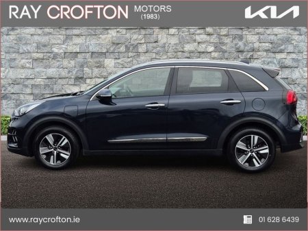 2020 Kia Niro 1.6 GDI PLUG-IN HYBRID PE Auto €23,950 thumbnail