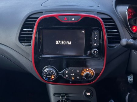 2017 Renault Captur - thumbnail 17