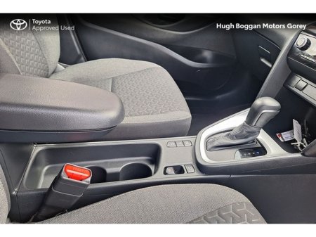 2023 Toyota Yaris Cross YARIS CROSS LUNA SPORT €27,950 thumbnail