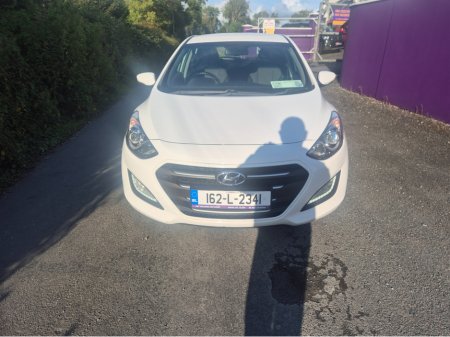 2016 Hyundai i30 SE NAV BLUE DRIVE 110 5DR 110PS €11,450