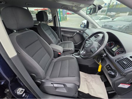 2014 Volkswagen Touran - thumbnail 4