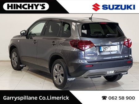 2025 Suzuki Vitara Vitara 1.5 Full Hybrid Motion AGS Demo €34,900