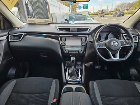 2018 Nissan Qashqai - thumbnail 23