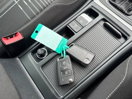 2015 Volkswagen Golf  €13,490 thumbnail