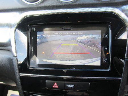 2023 Suzuki Vitara - view 4