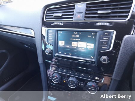 2017 Volkswagen Golf - thumbnail 13