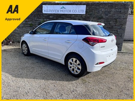 2017 Hyundai i20 - thumbnail 10