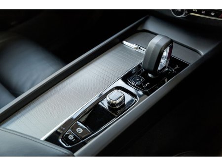 2023 Volvo XC60 - thumbnail 33