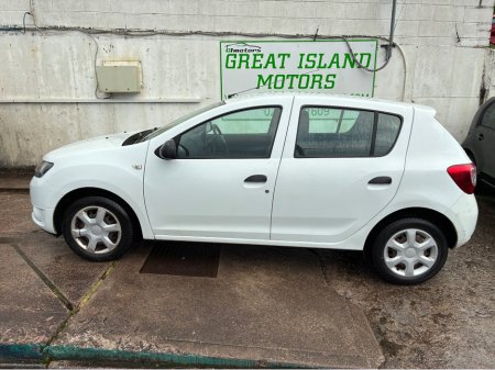 2015 Dacia Sandero ALTERNATIVE 1.5 DCI 90 4DR €6,750 thumbnail