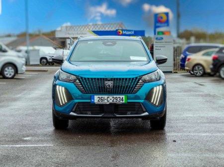 2026 Peugeot 2008 2026 Peugeot 2008 Electric 156bhp (54 kWh) Allure thumbnail