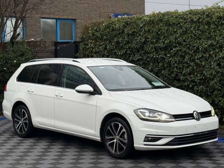2020 Volkswagen Golf VARIANT 1.2 TSI * HUGE SPEC * // APPLE CARPLAY/ANDROID AUTO // 360 PARKING SENSORS // DIGITAL CLUSTER €19,950 thumbnail