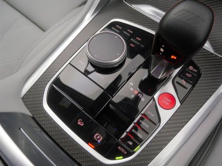 2025 BMW XM 50e €129,900 thumbnail