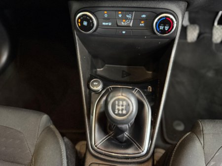 2018 Ford Fiesta 1.1L 85 PS Titanium €11,500 thumbnail