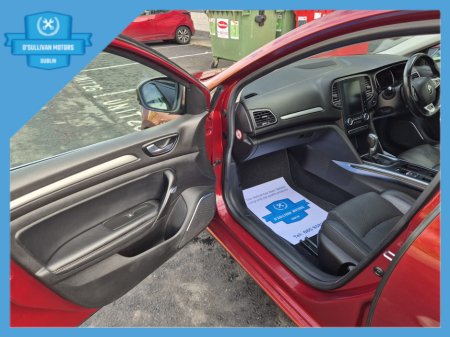 2019 Renault Megane - thumbnail 18