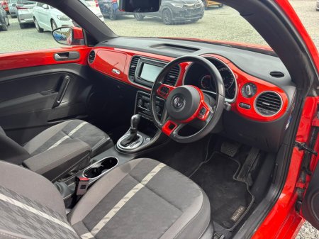 2018 Volkswagen Beetle - thumbnail 11