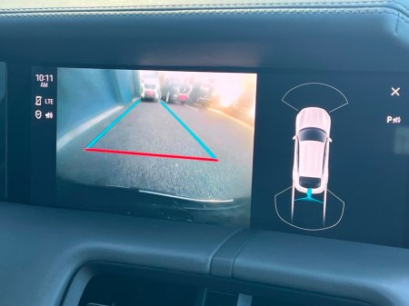 2022 Porsche Taycan 4S Cross Turismo 93kWh €61,995 thumbnail