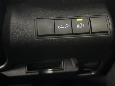 2023 Subaru Solterra - thumbnail 23