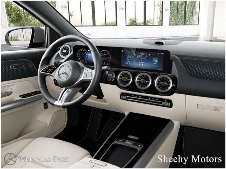 2026 Mercedes-Benz GLA Class - thumbnail 7